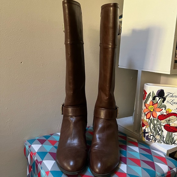 Brown Riding Boots - Picture 3 of 5